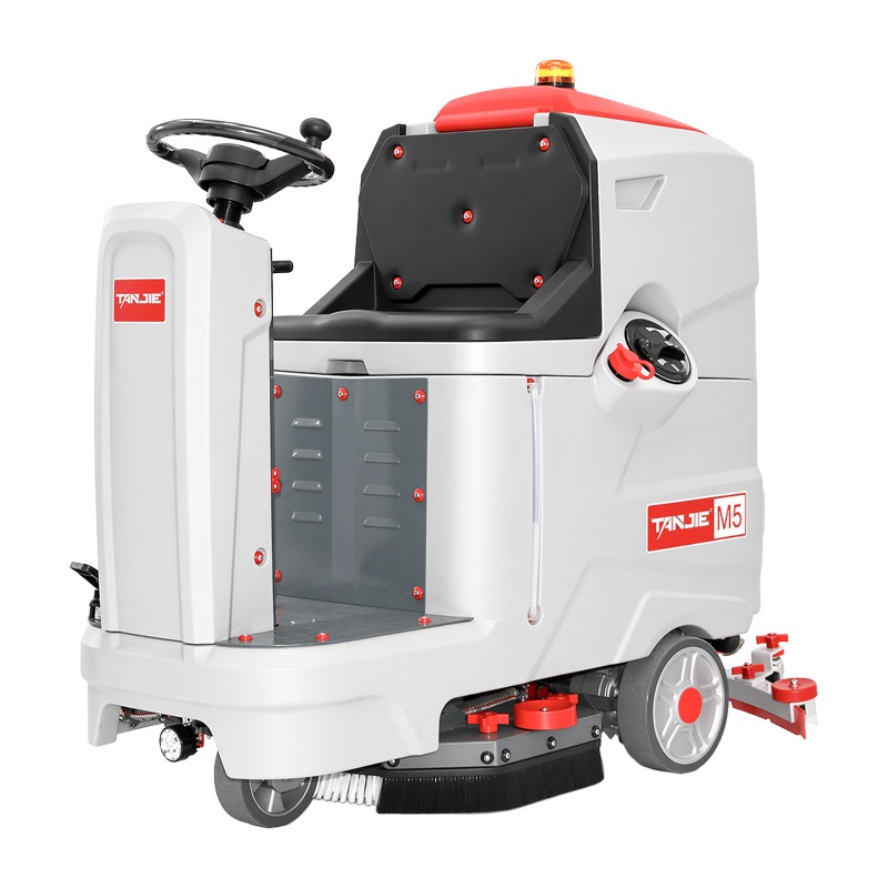 巴南坦洁驾驶式洗地机M5【单刷】